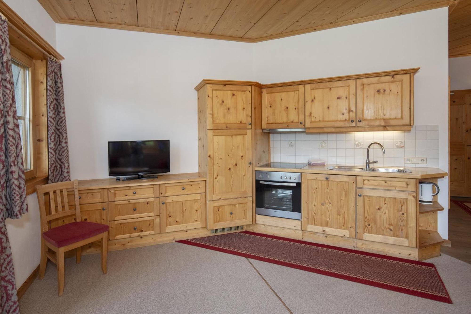 Gaestehaus Larch Alpbach Exteriör bild