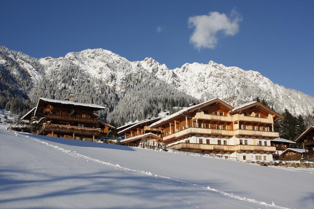 Gaestehaus Larch Alpbach Exteriör bild
